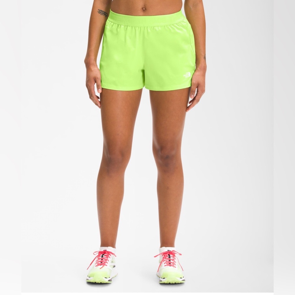 The North Face Women’s Green Wander Shorts Size XXL